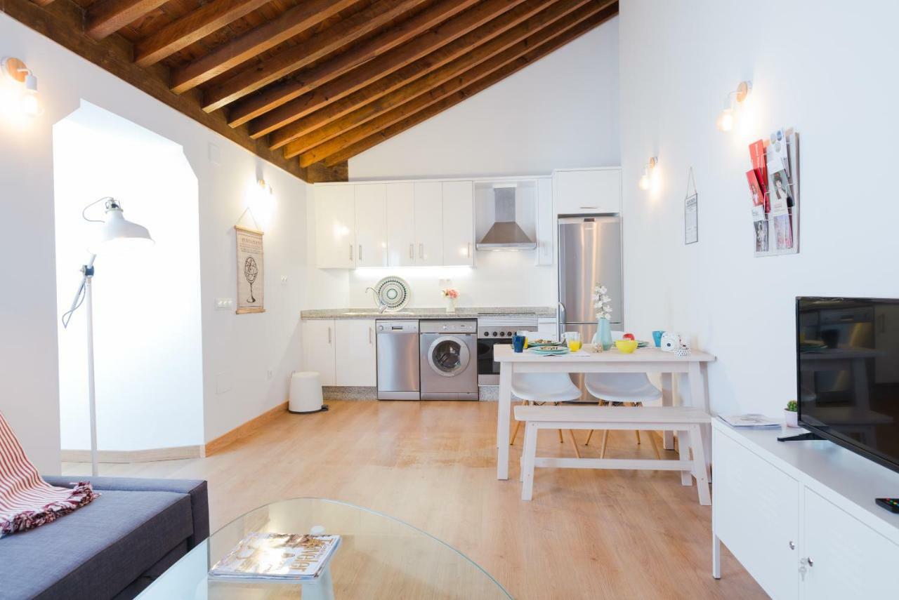 Apartamento Hola Málaga Centro Exterior foto