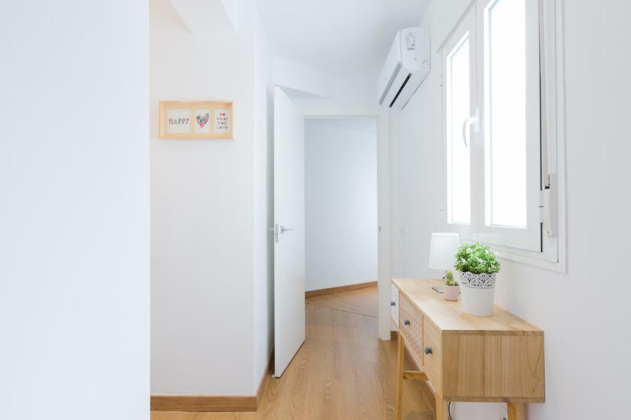 Apartamento Hola Málaga Centro Exterior foto